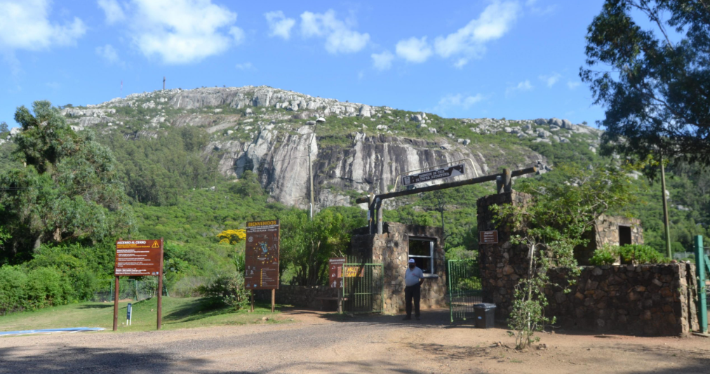 Reserva de Fauna Cerro Pan de Azúcar, Near Piriápolis, Uruguay
